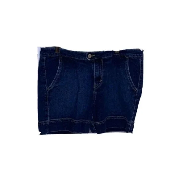 Levis Shorts Womens 10 Blue Denim Mid Length Mid Wash Pocket Button & Zipper - Picture 2 of 5